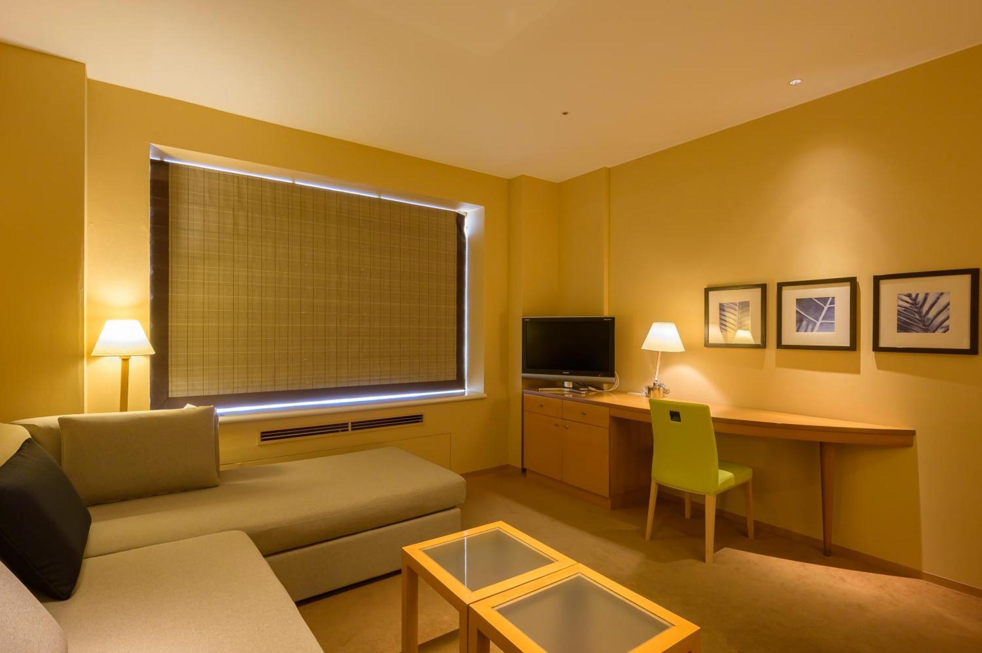 Hotel Tangram Sinano Kültér fotó
