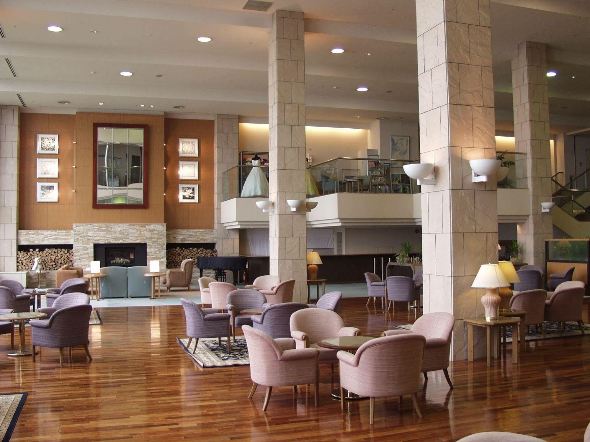Hotel Tangram Sinano Kültér fotó